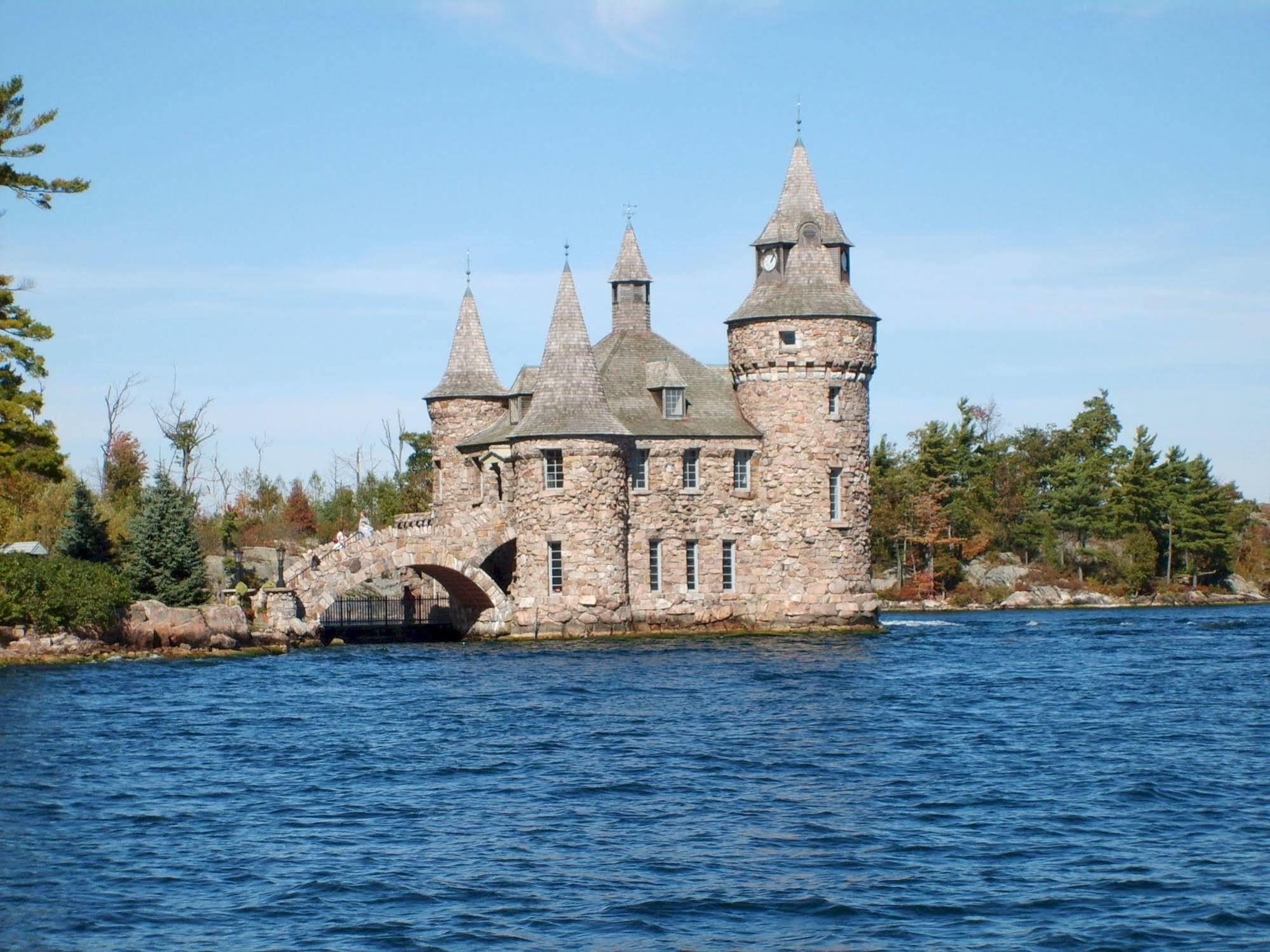 Capricorn Motel Royale 1000 Islands Lansdowne Buitenkant foto